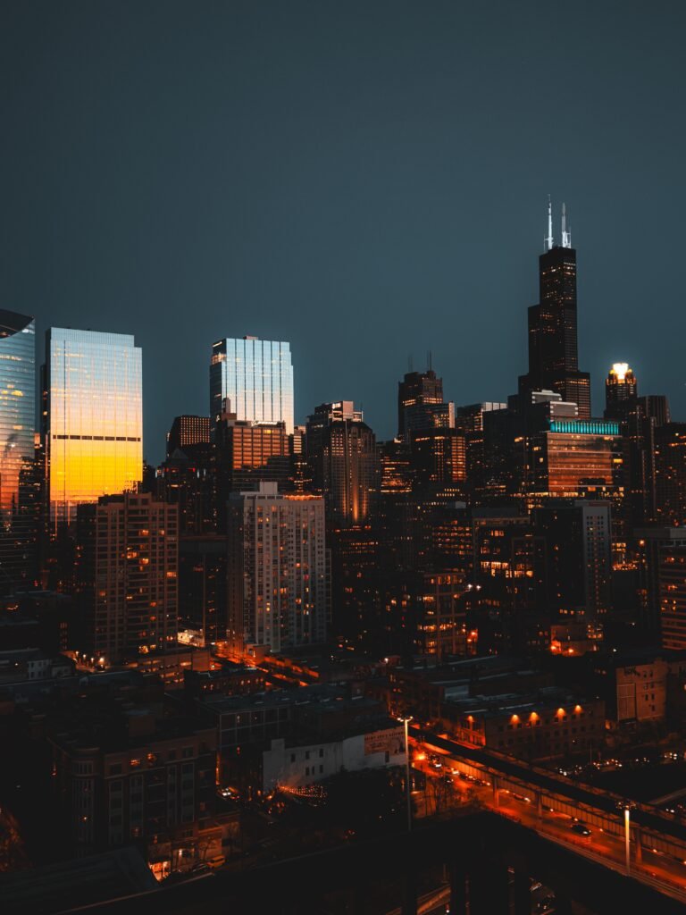 Chicago cityscape at dusk with willis tower